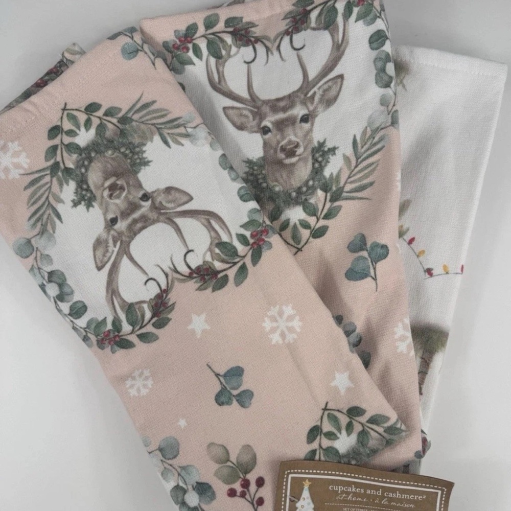 Cupcakes & Cashmere Christmas Deer Kitchen Towels Set of 3 Coastal Cotton NWT - Picture 12 of 15